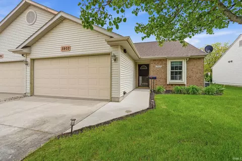 3903 Cobblestone Cv, New Haven, IN 46774