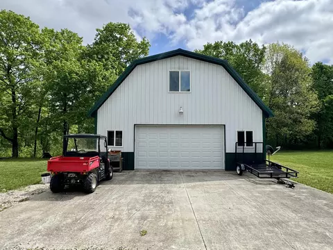 7358 S Meadows Ln, French Lick, IN 47432