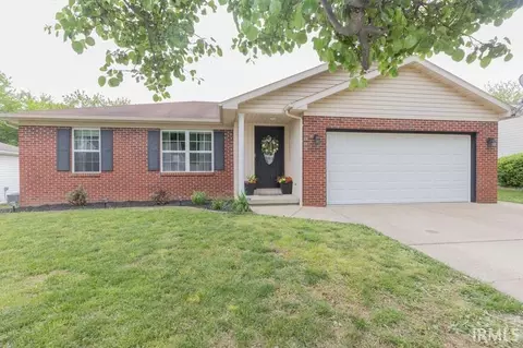 5188 Arches Dr, Newburgh, IN 47630