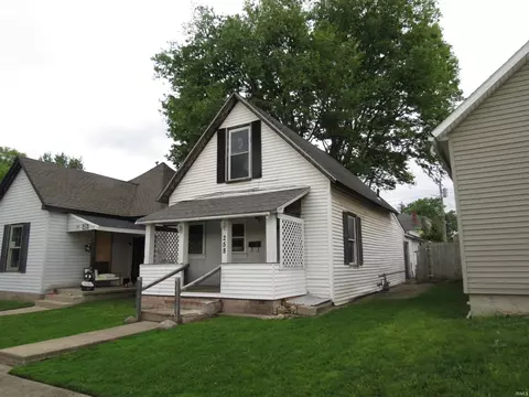 258 W 2nd St, Peru, IN 46970