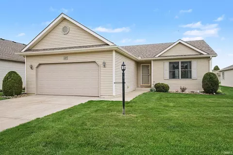 1122 Park Meadows Dr, Goshen, IN 46526