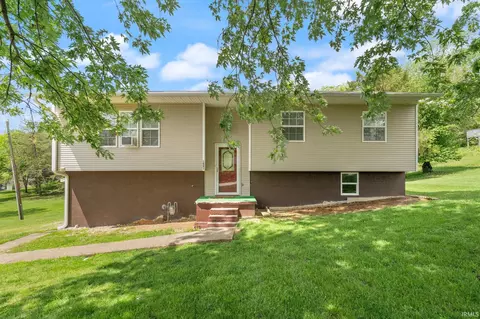 1081 E Smith Cir, Paoli, IN 47454