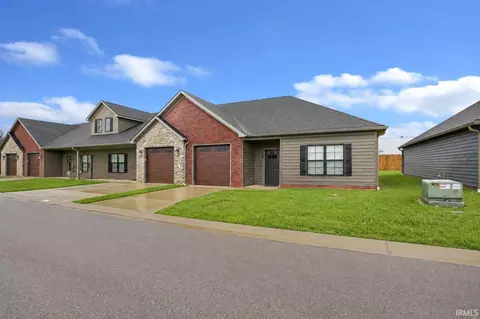 3782 High Pointe Ln, Newburgh, IN 47630