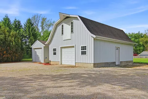 Exterior - 3716 E River Rd, Bluffton, IN 46714 photo 9 of 9