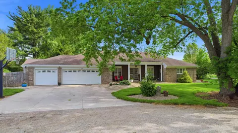 Exterior - 3716 E River Rd, Bluffton, IN 46714 photo 5 of 9