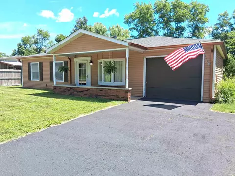 3502 N Kingsley Dr, Bloomington, IN 47408