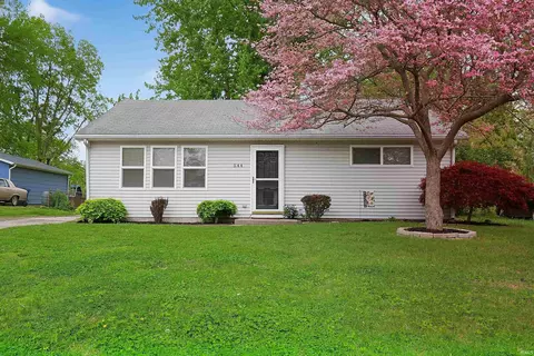 544 Royalton Dr, New Haven, IN 46774