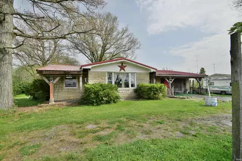 2912 Outer Dr, New Castle, IN 47362