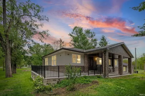 2848 Barton Beach Rd, Lafayette, IN 47905