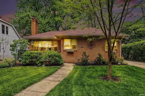 1605 E Madison St, South Bend, IN 46617