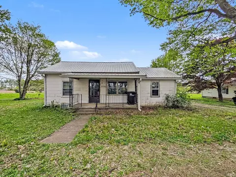 4428 Jackson St, Frankfort, IN 46041