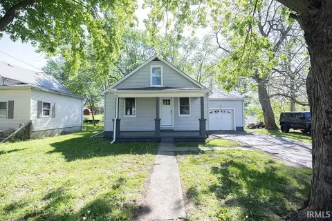 716 N 14th St, New Castle, IN 47362