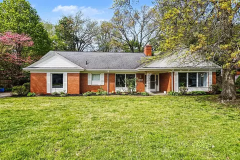 1710 Rainbow Bend Blvd, Elkhart, IN 46514
