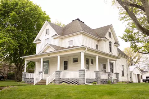 524 W Plymouth St, Bremen, IN 46506