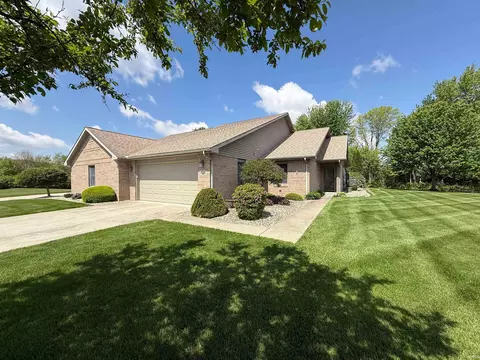 4130 N Villas Dr, Kokomo, IN 46901