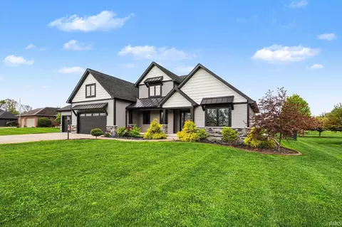 53319 Bellhurst Dr, Bristol, IN 46507