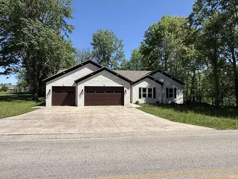 6288 Jenner Rd, Boonville, IN 47601