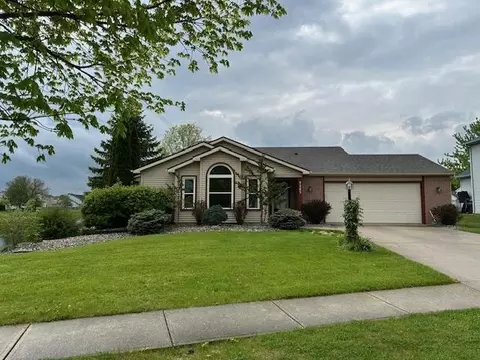 9205 Olmston Dr, Fort Wayne, IN 46825