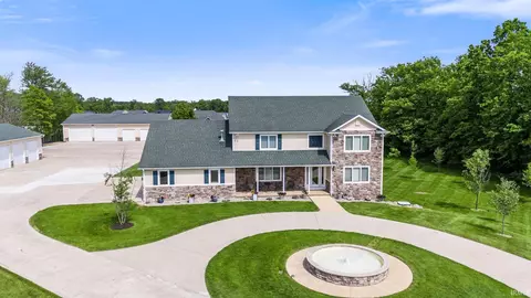 17818 Amstutz Rd, Leo, IN 46765