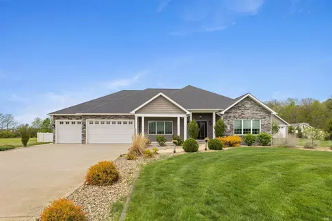 3529 Highlander Cv, Auburn, IN 46706