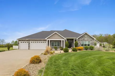 3529 Highlander Cv, Auburn, IN 46706