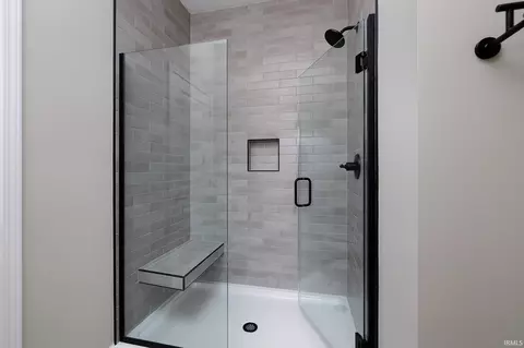 Bath - 5510 S Crop Cir, Bloomington, IN 47403 photo 4 of 6