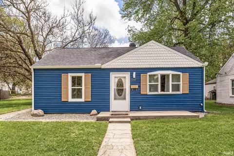 1310 Chalfant St, South Bend, IN 46617