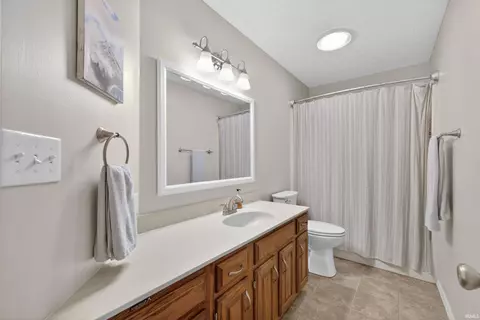Bath - 5118 N Echo Bnd, Bloomington, IN 47404 photo 1 of 4