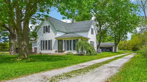 10505 N Meridian Rd, Monon, IN 47959