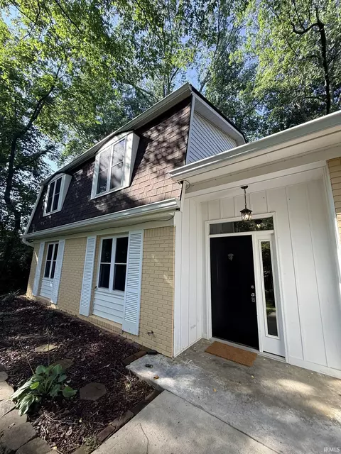 Exterior - 1310 E Prairie Dr, Bloomington, IN 47408 photo 4 of 16