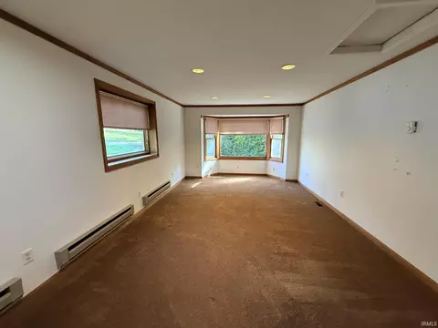 Living - 1310 E Prairie Dr, Bloomington, IN 47408 photo 6 of 7