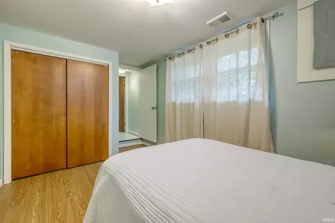 Bedroom - 1325 Elliston Dr, Bloomington, IN 47401 photo 8 of 8