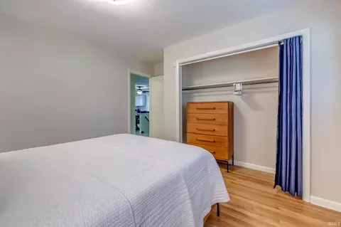 Bedroom - 1325 Elliston Dr, Bloomington, IN 47401 photo 4 of 8