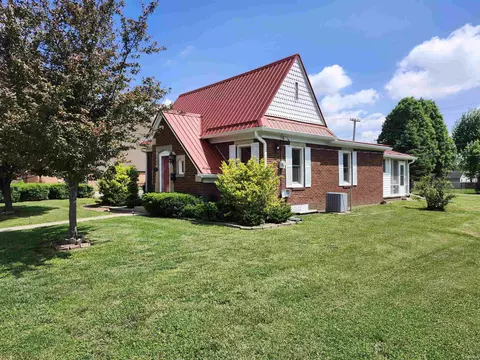 449 NE 4th St, Linton, IN 47441