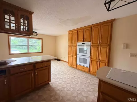 Kitchen - 330 Burton Ln, Mitchell, IN 47446 photo 1 of 2