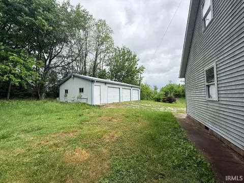 Exterior - 330 Burton Ln, Mitchell, IN 47446 photo 5 of 6