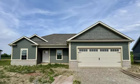 2491 Fiona Dr, Kokomo, IN 46902