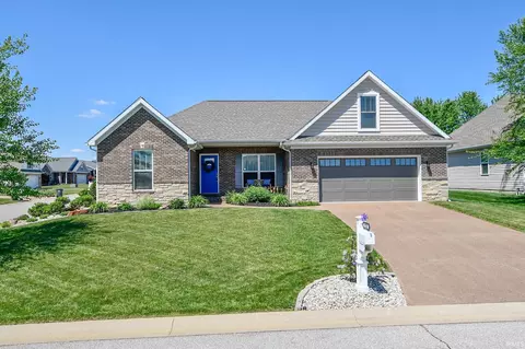 8250 Leland Dr, Evansville, IN 47715