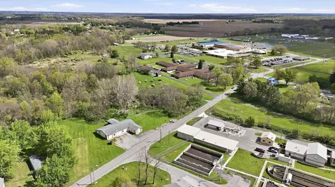 307 Nursery St, Lagrange, IN 46761