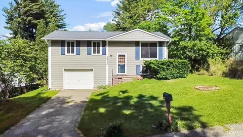 3212 N Meadow Ln, Bloomington, IN 47404