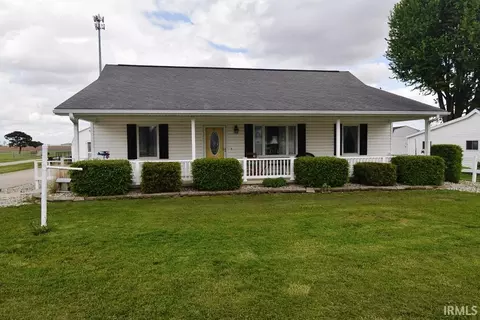 607 East St, Michigantown, IN 46057