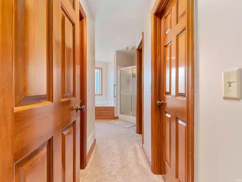 Entry Way - 1908 Bent Tree Ct, Auburn, IN 46706 photo 1 of 1