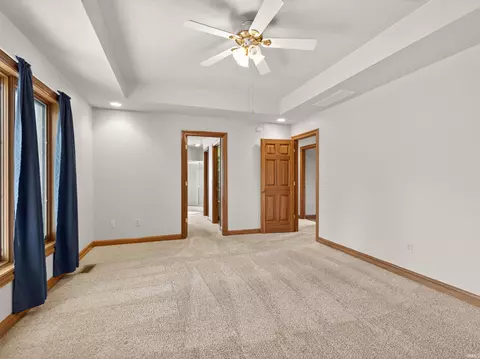 Bedroom - 1908 Bent Tree Ct, Auburn, IN 46706 photo 3 of 8