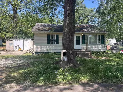 9082 W Sycamore St, Richland, IN 47634