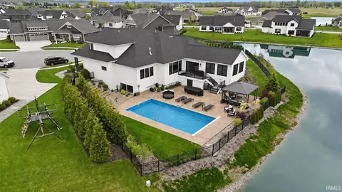 12401 Tula Trl, Fort Wayne, IN 46814