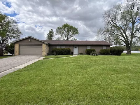 14636 N State Rd 13 Rd, North Manchester, IN 46962