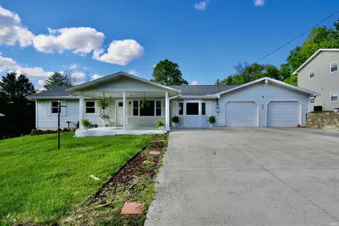 906 Hall Ave, Oolitic, IN 47451