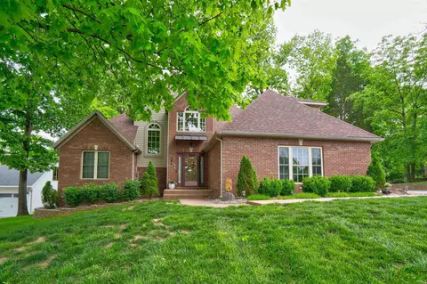 866 S Melody Ln, Santa Claus, IN 47579