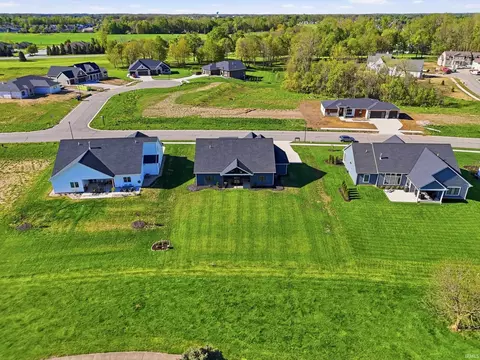 1908 Golfview Dr, Auburn, IN 46706 photo 32