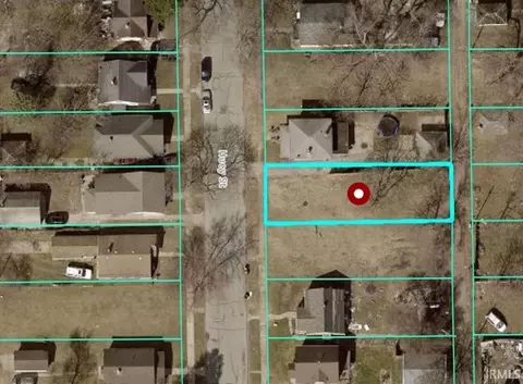1118 Huey St, South Bend, IN 46628
